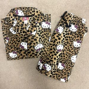 2 piece Hello Kitty Jammies